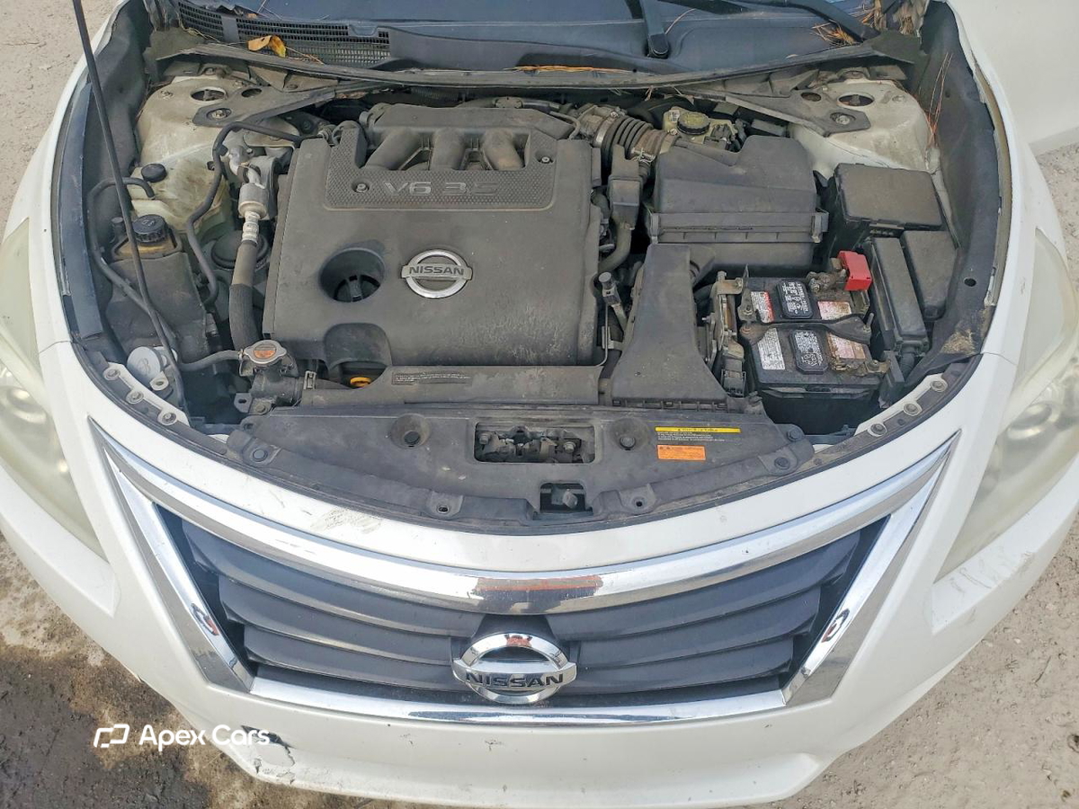 Nissan Altima 2014