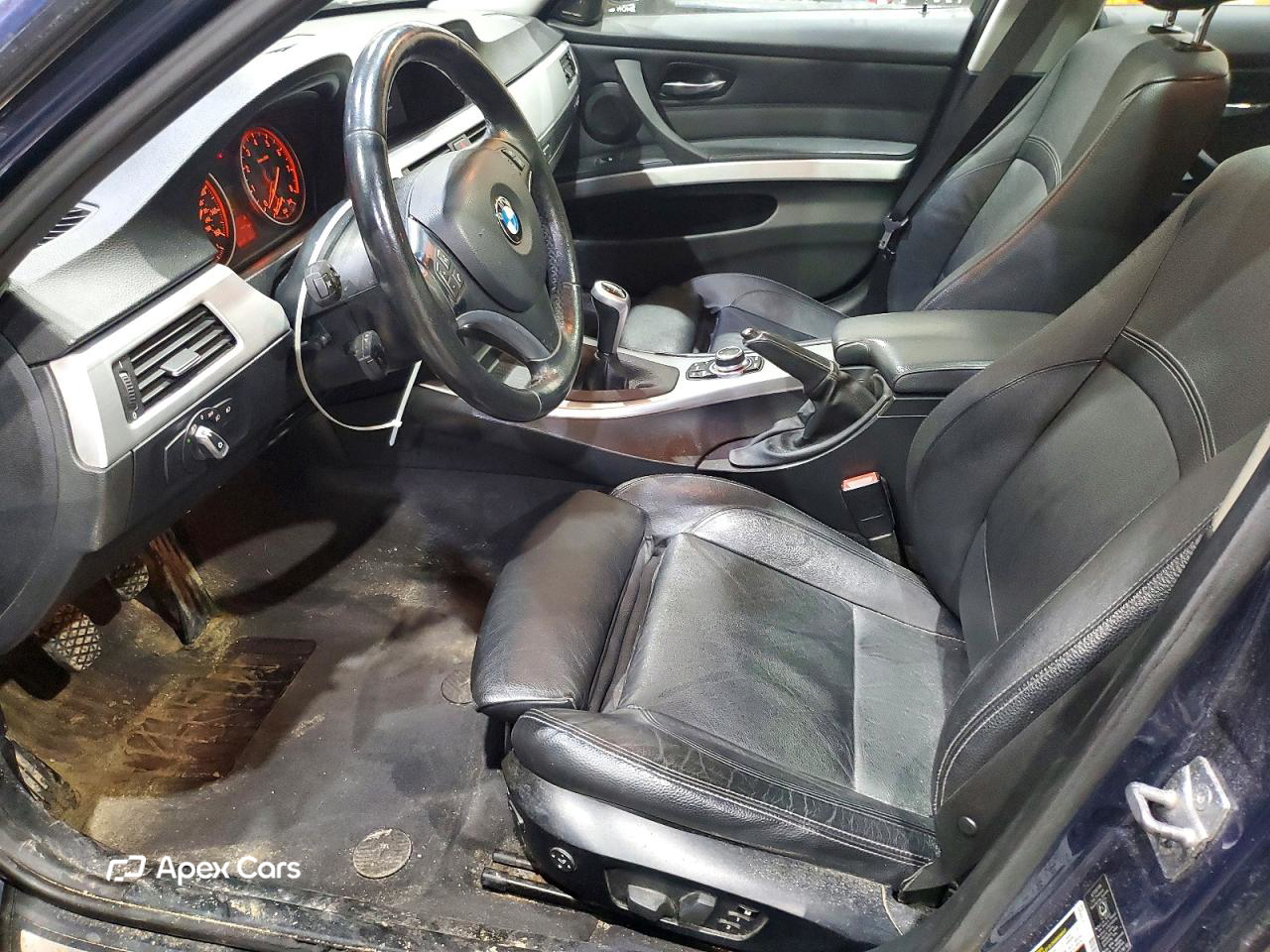 BMW Series 3 2011