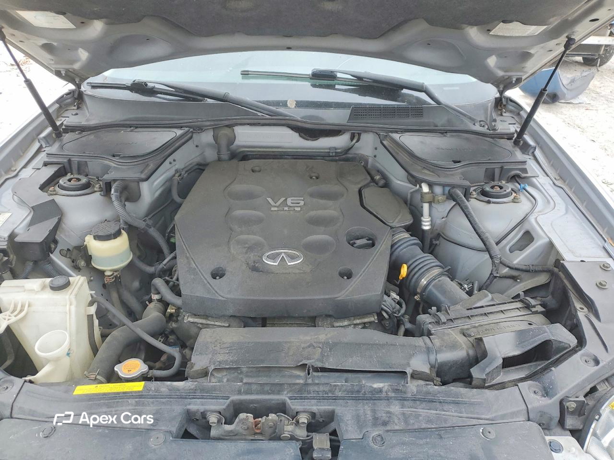 Infiniti FX 2004