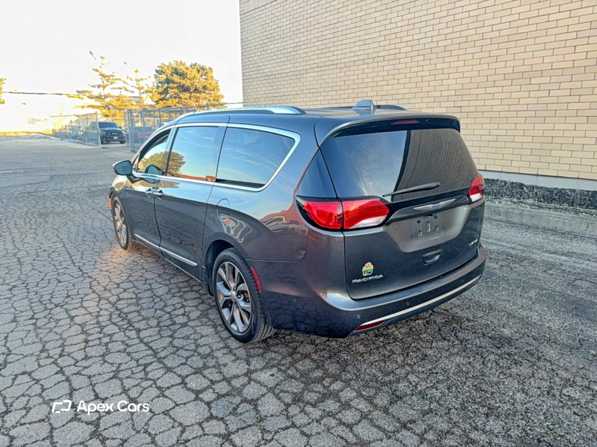 Chrysler Pacifica 2019