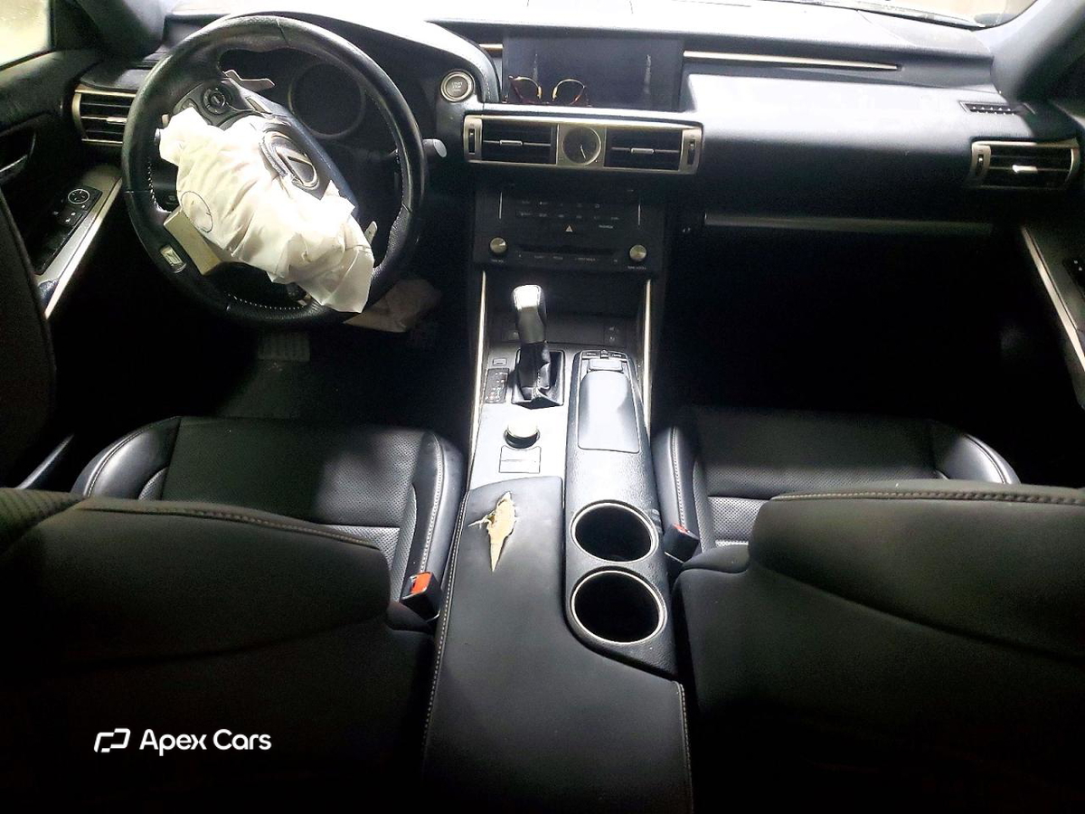 Lexus IS 2015