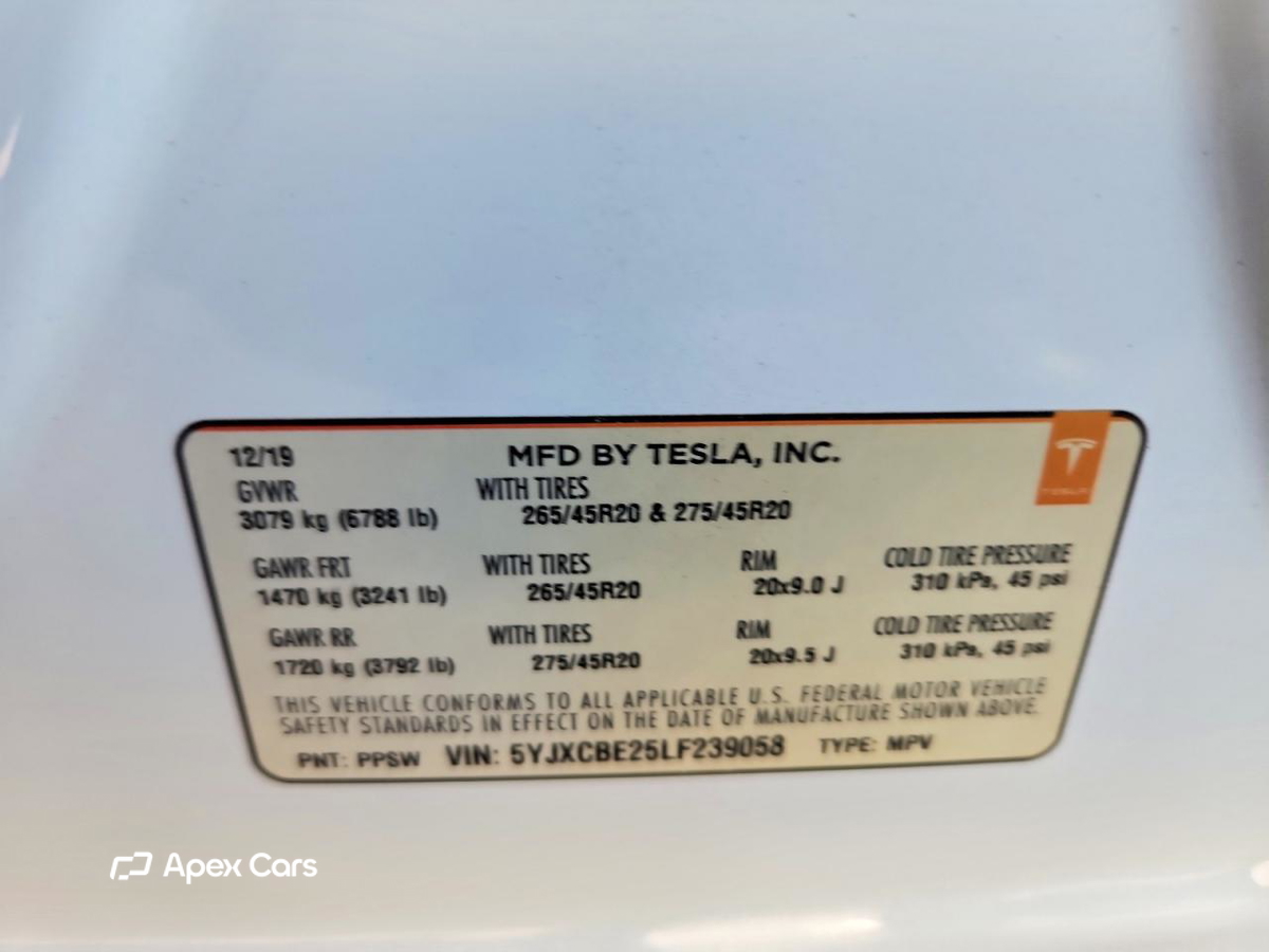 Tesla Model X 2020