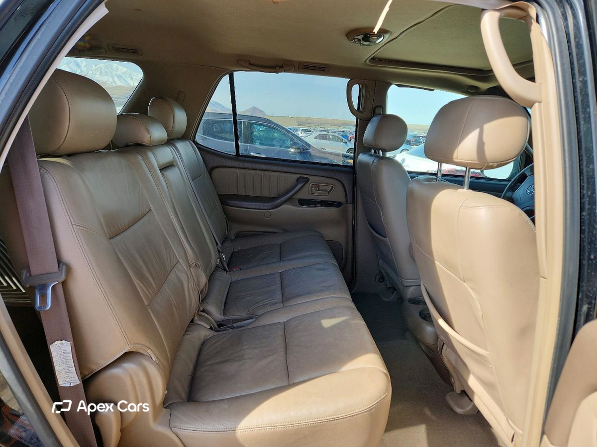 Toyota Sequoia 2003