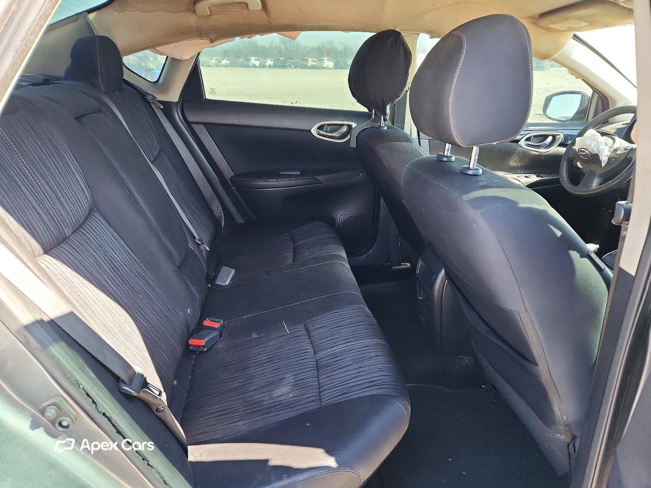 Nissan Sentra 2018