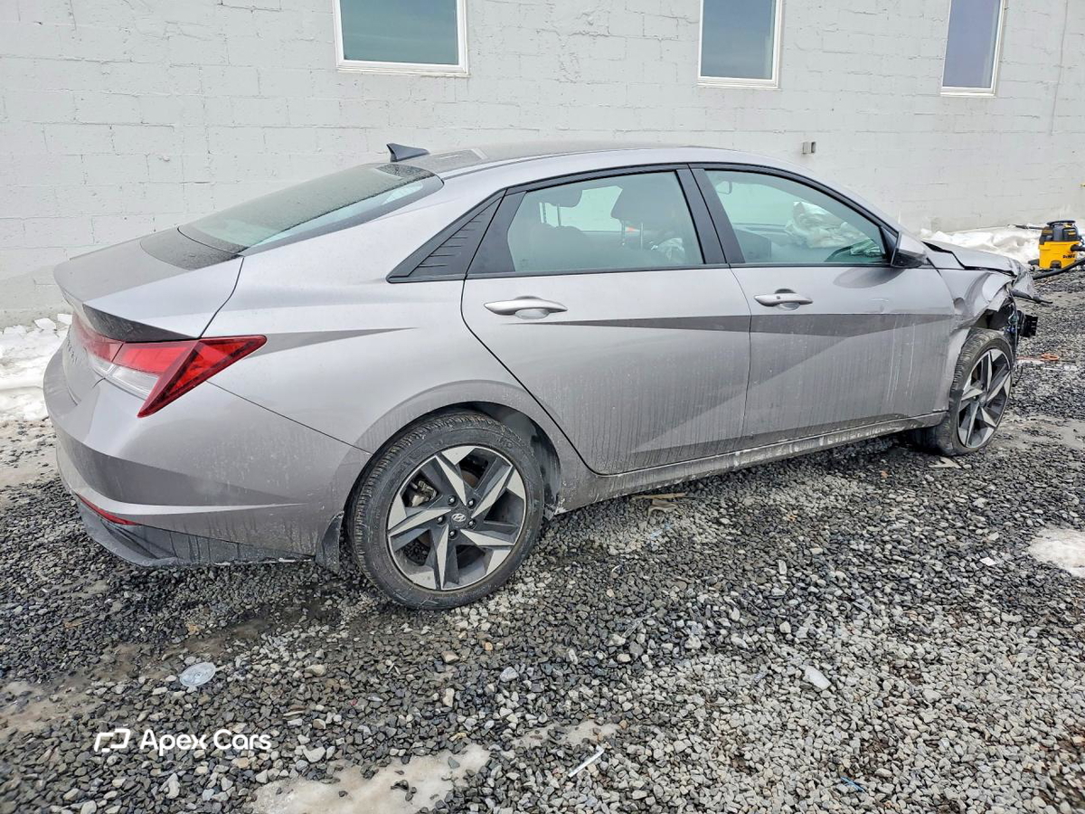 Hyundai Elantra 2023