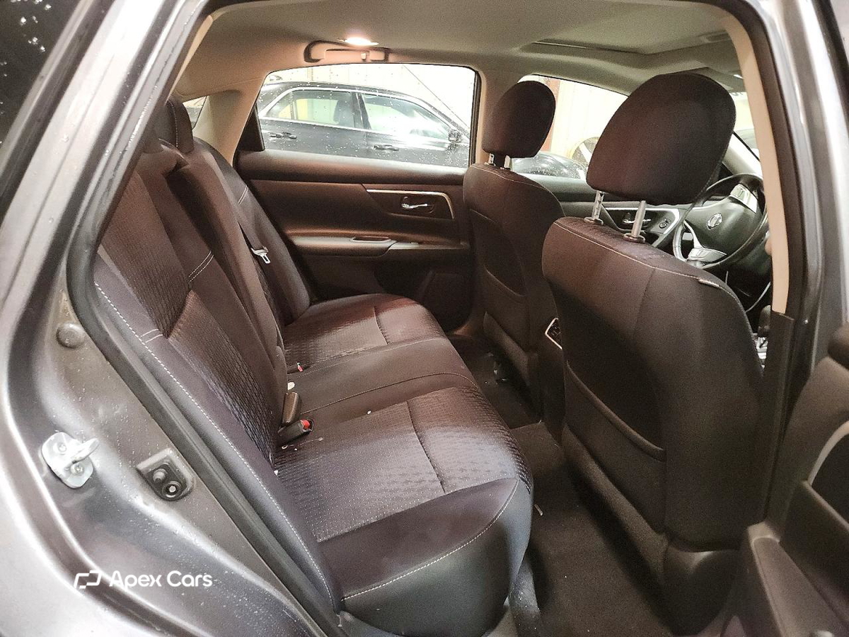 Nissan Altima 2016