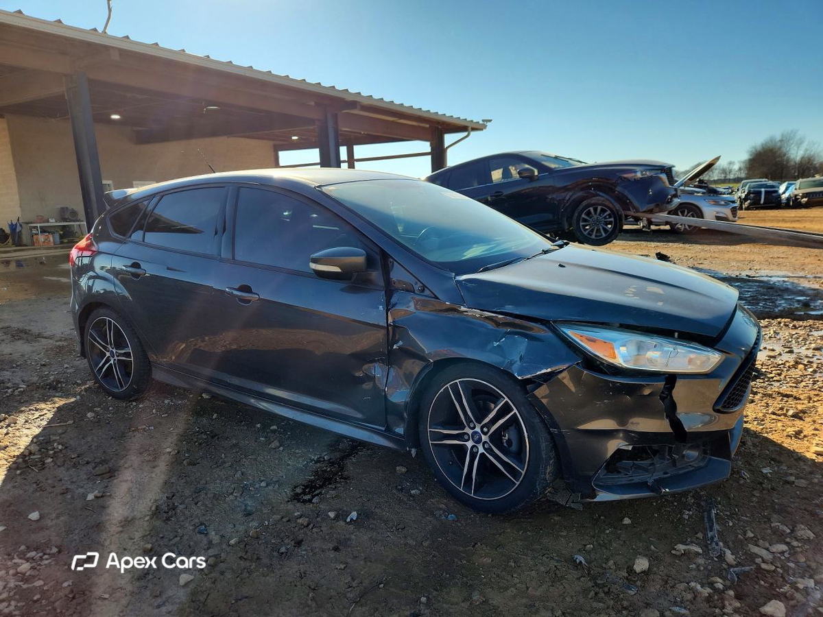 Ford Focus 2015