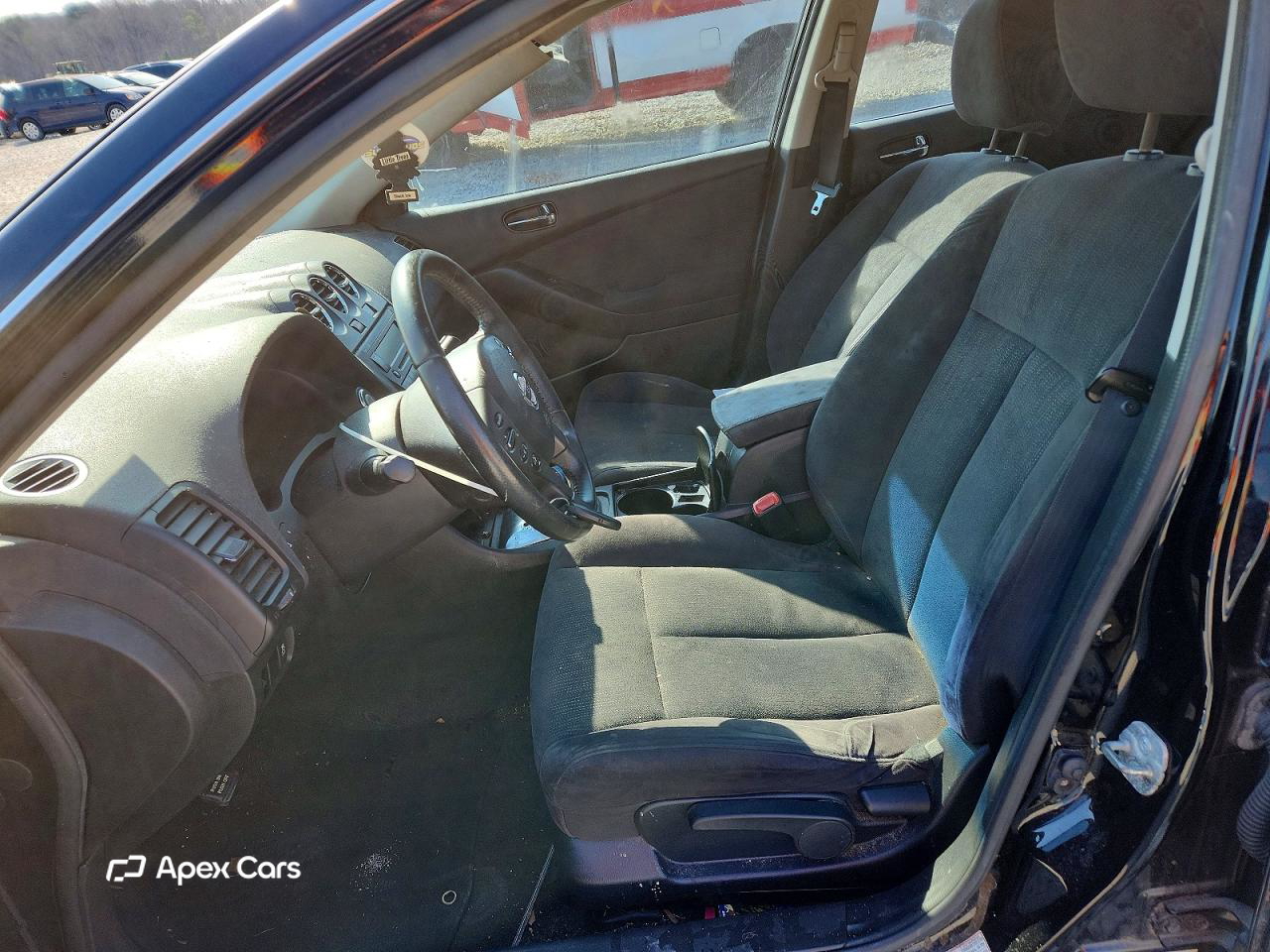 Nissan Altima 2012