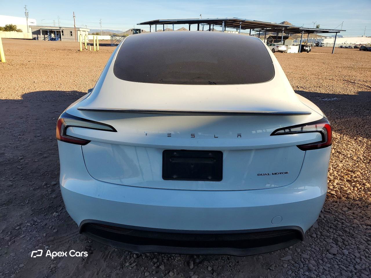 Tesla Model 3 2024