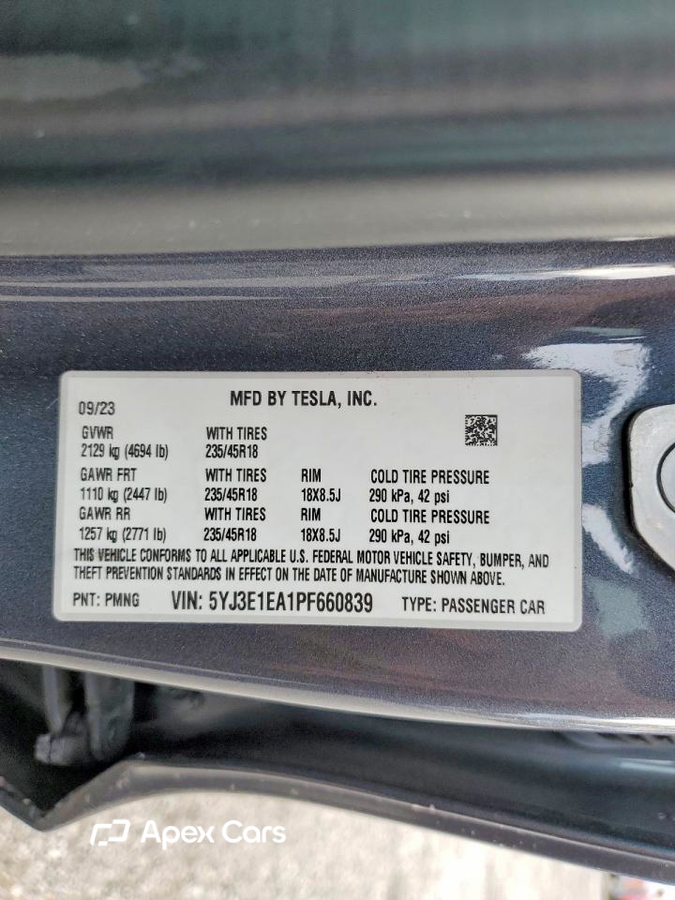 Tesla Model 3 2023