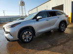 Toyota Highlander 2021
