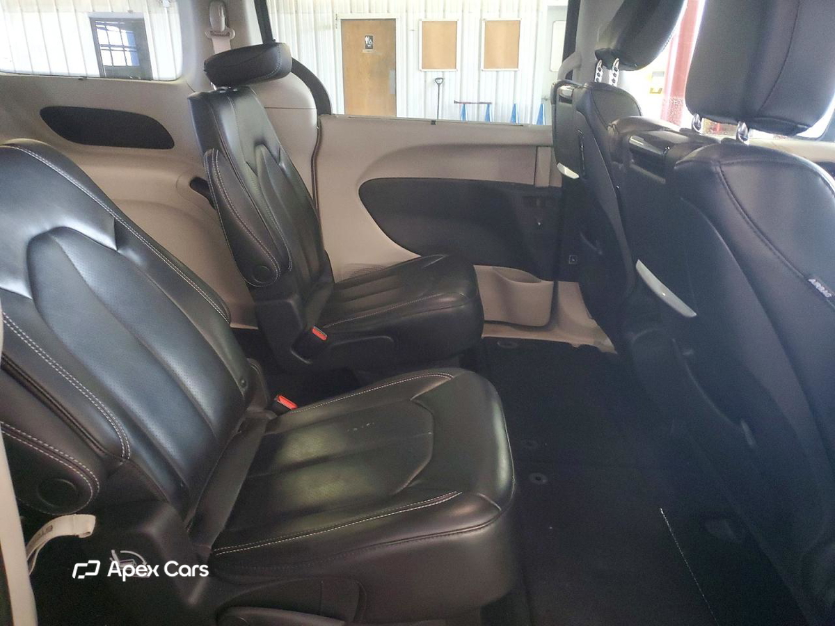 Chrysler Pacifica 2023