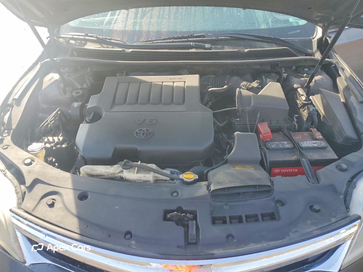 Toyota Avalon 2013