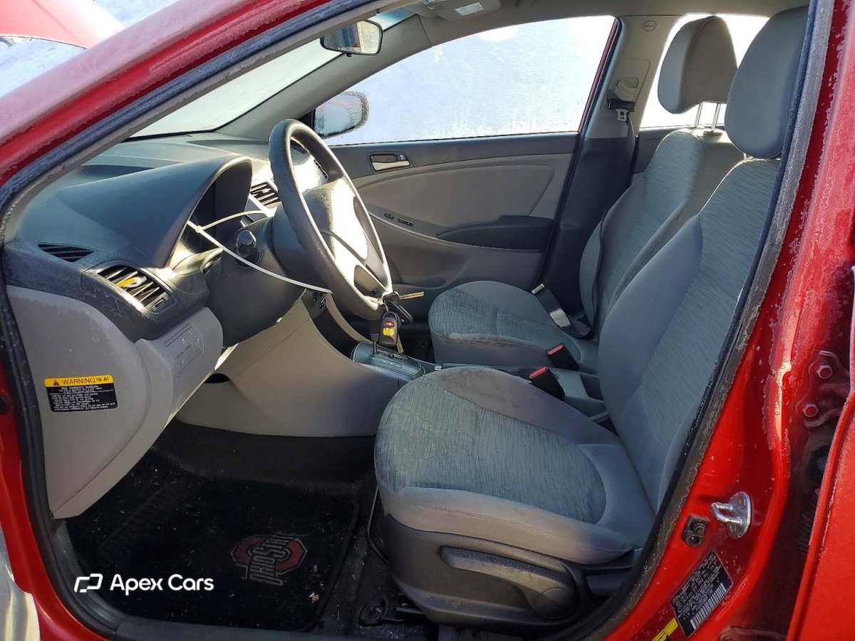 Hyundai Accent 2015