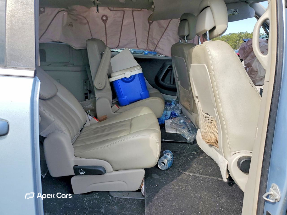 Chrysler Voyager 2013