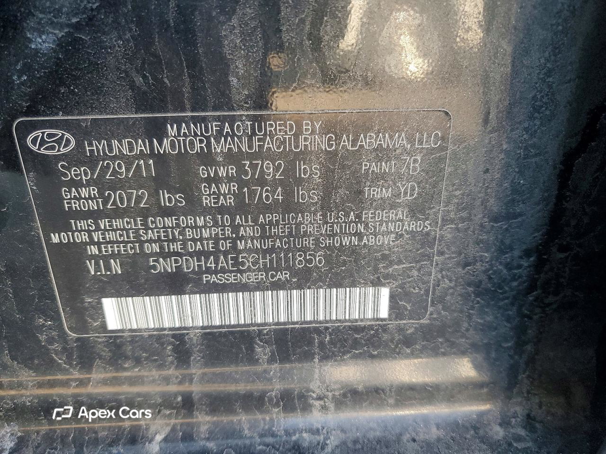 Hyundai Elantra 2012