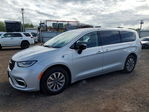 Chrysler Pacifica 2024