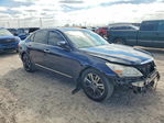 Hyundai Genesis 2011