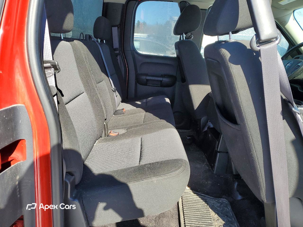 GMC Sierra 2011