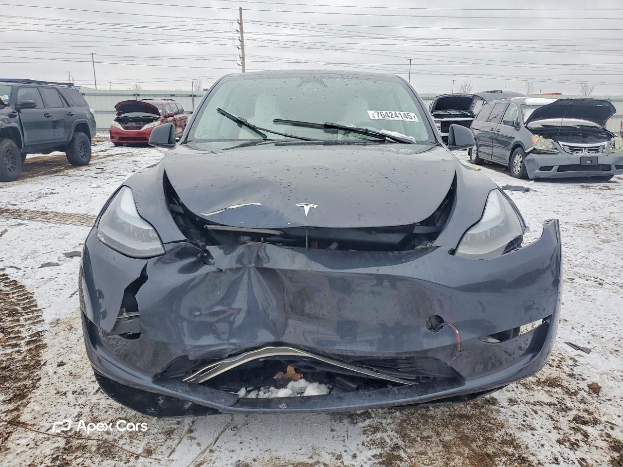 Tesla Model Y 2024
