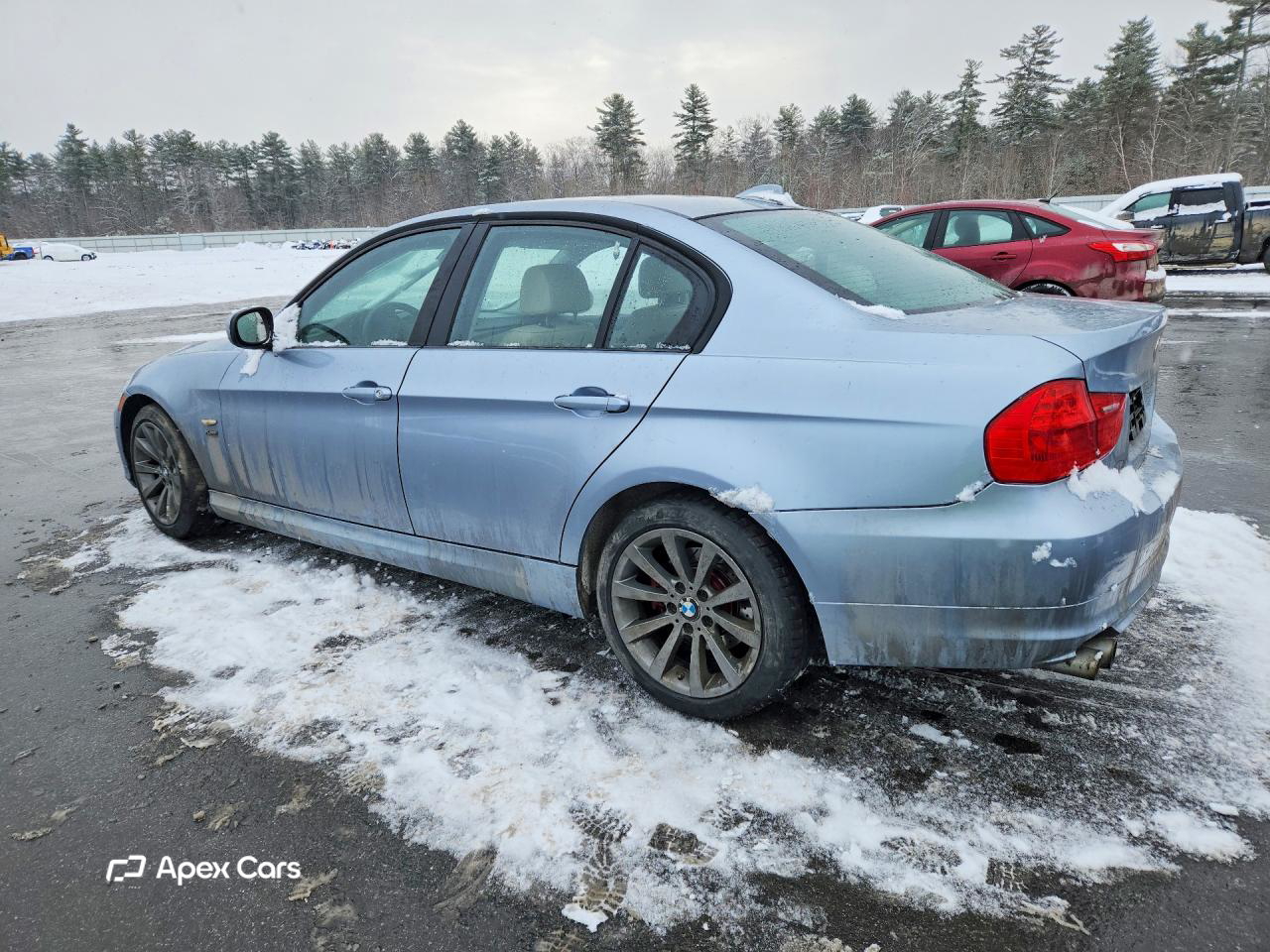 BMW Series 3 2011