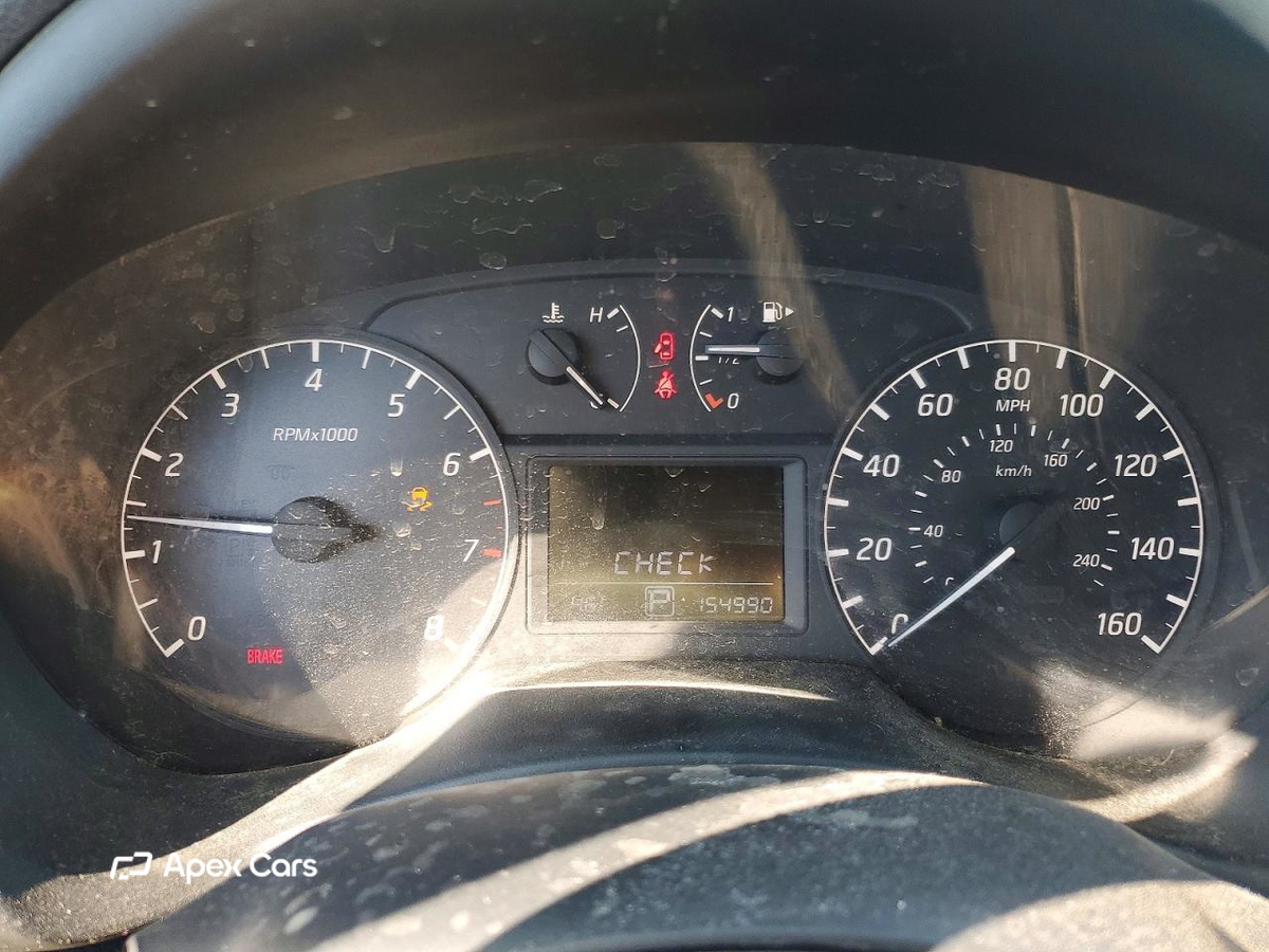 Nissan Sentra 2015