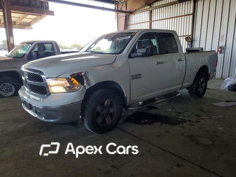 RAM 1500 2015 - Zdjęcie 1 z 13