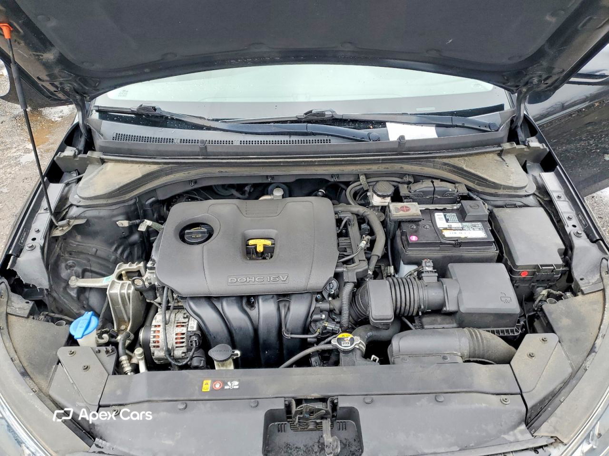 Hyundai Elantra 2020