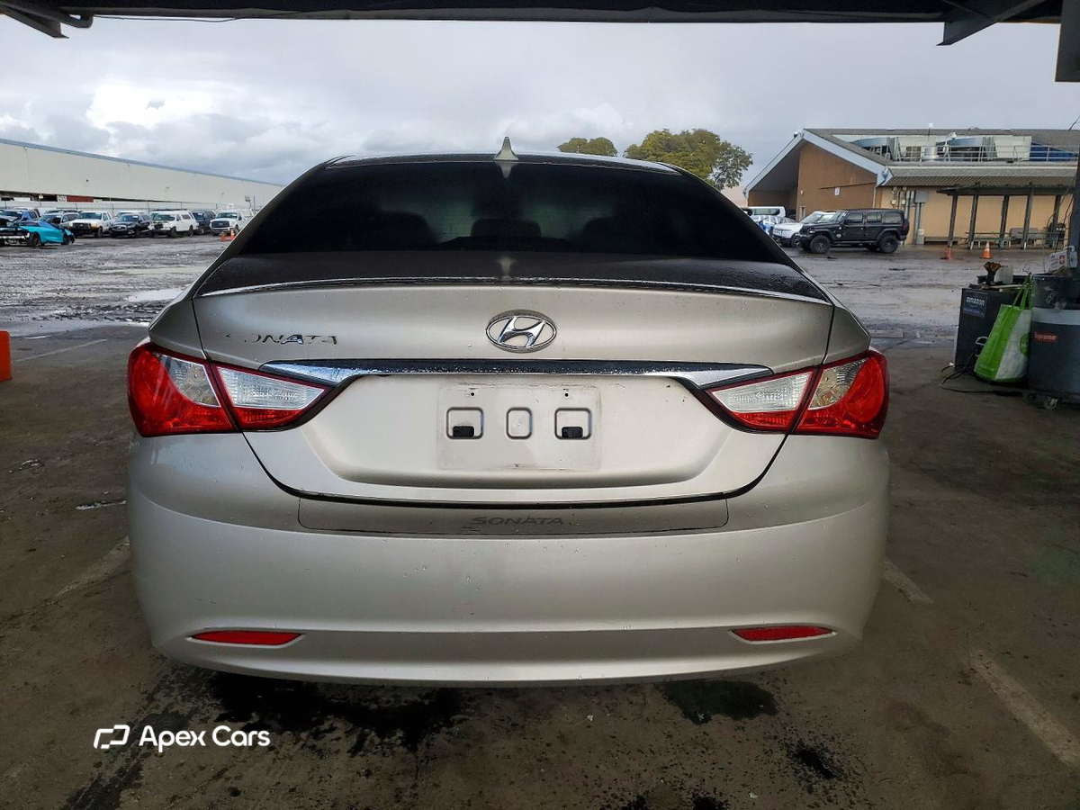 Hyundai Sonata 2011