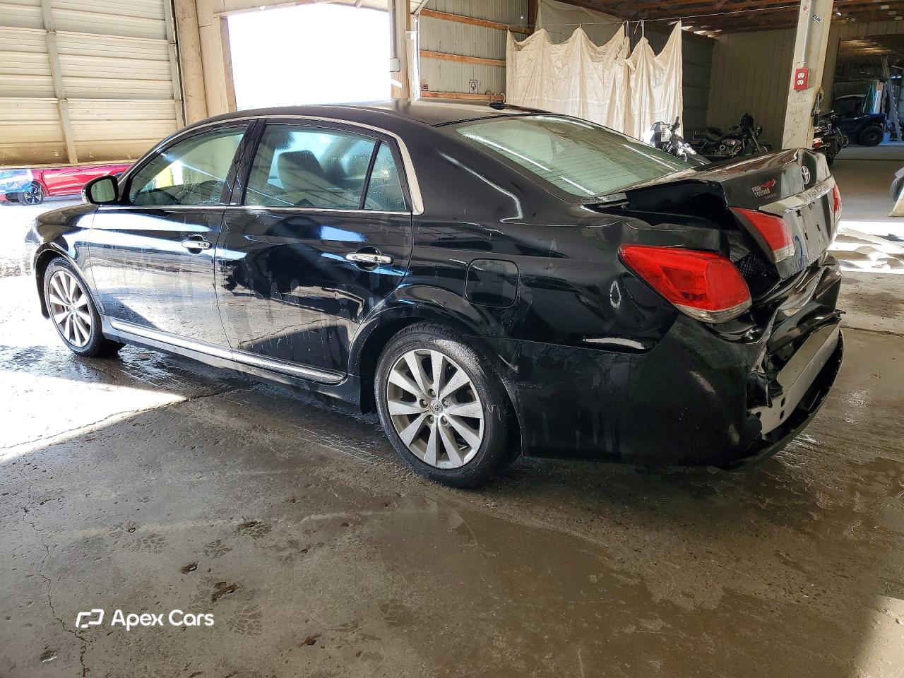 Toyota Avalon 2011