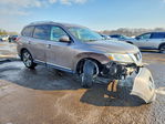 Nissan Pathfinder 2014