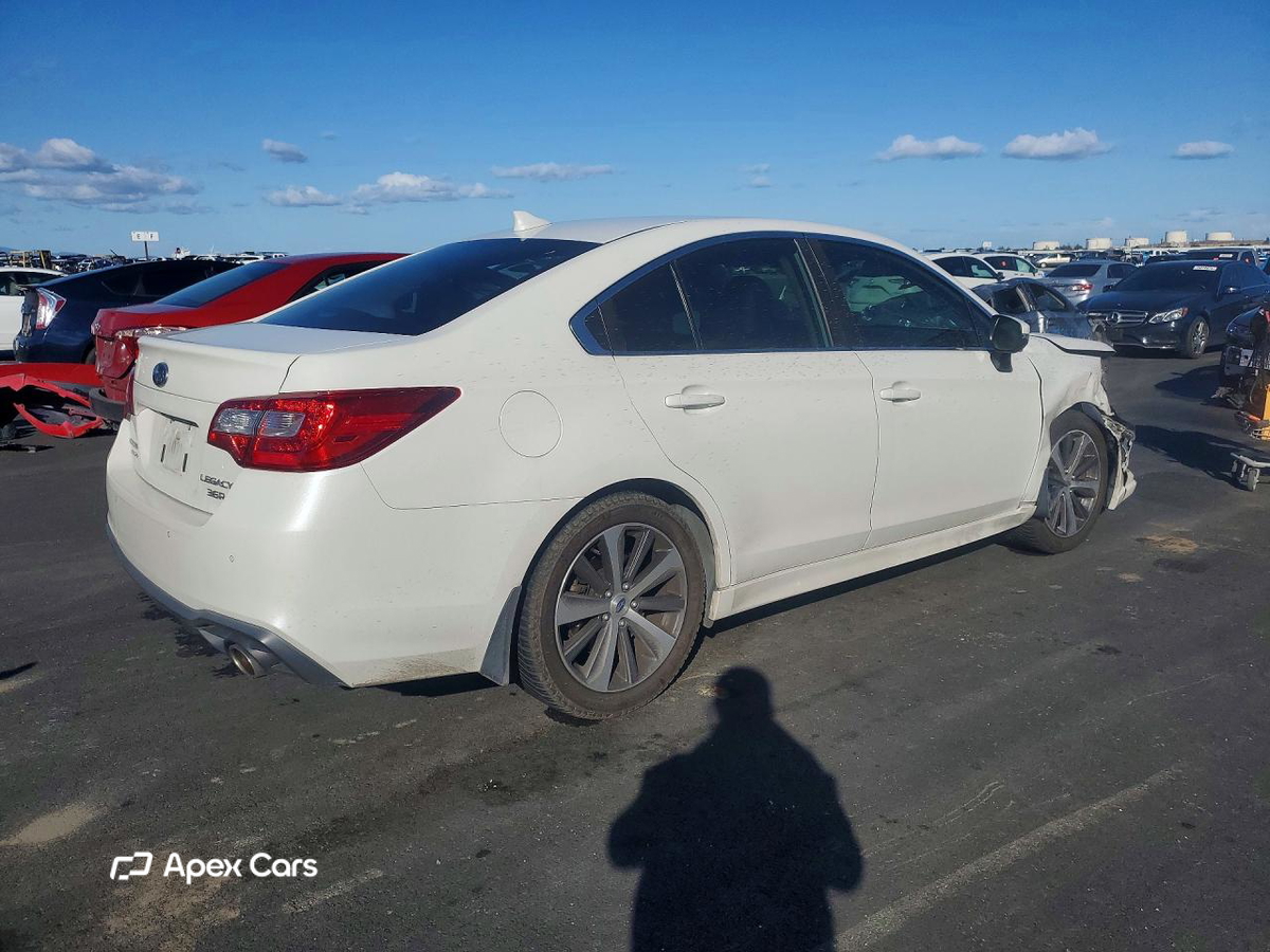 Subaru Legacy 2018