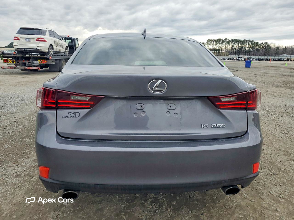 Lexus IS 2014