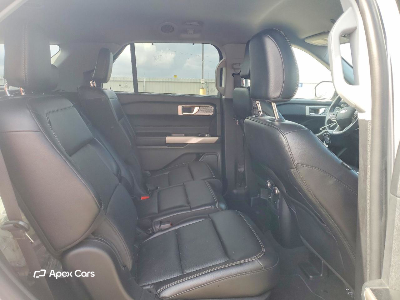 Ford Explorer 2022