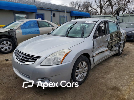 Nissan Altima 2010 - Image 1 of 13