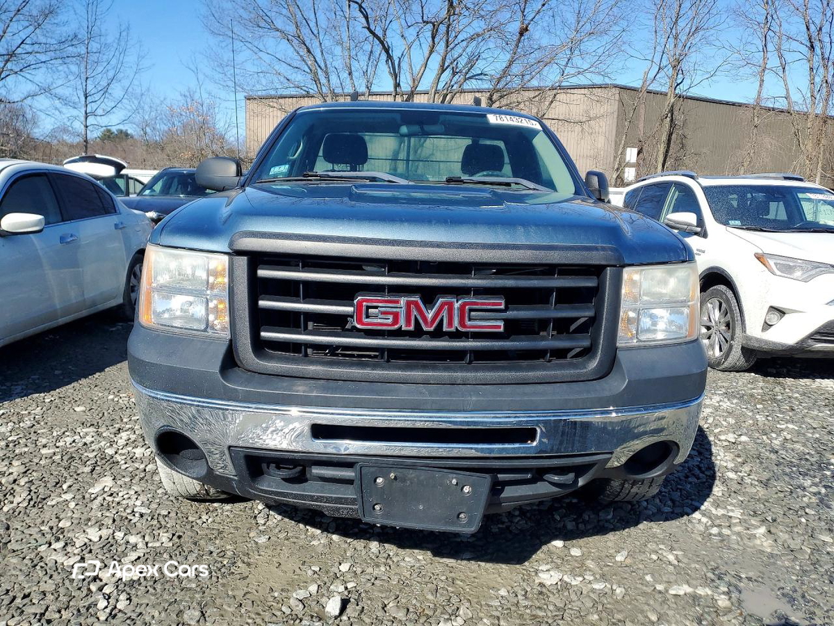 GMC Sierra 2011