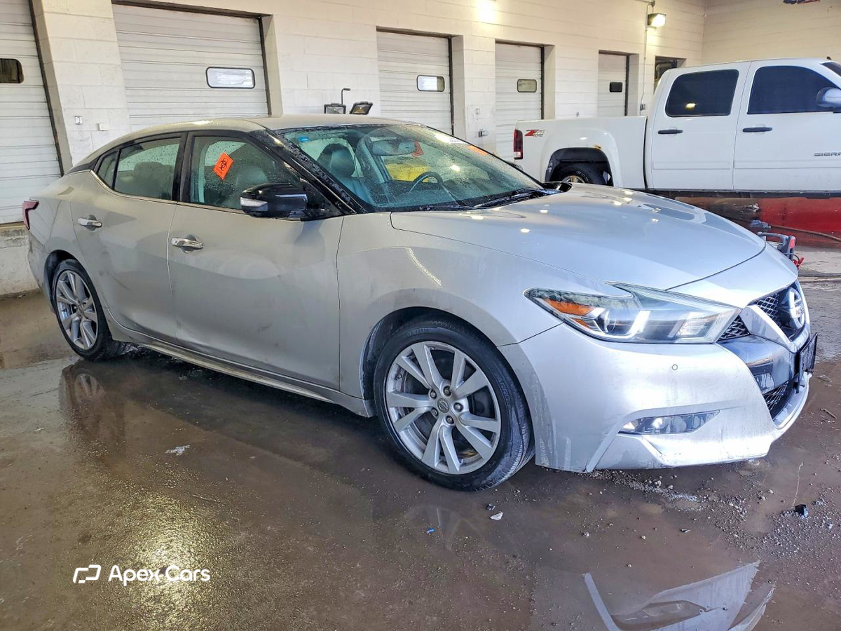 Nissan Maxima 2018