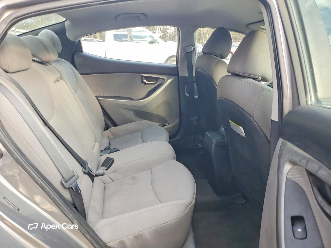 Hyundai Elantra 2013