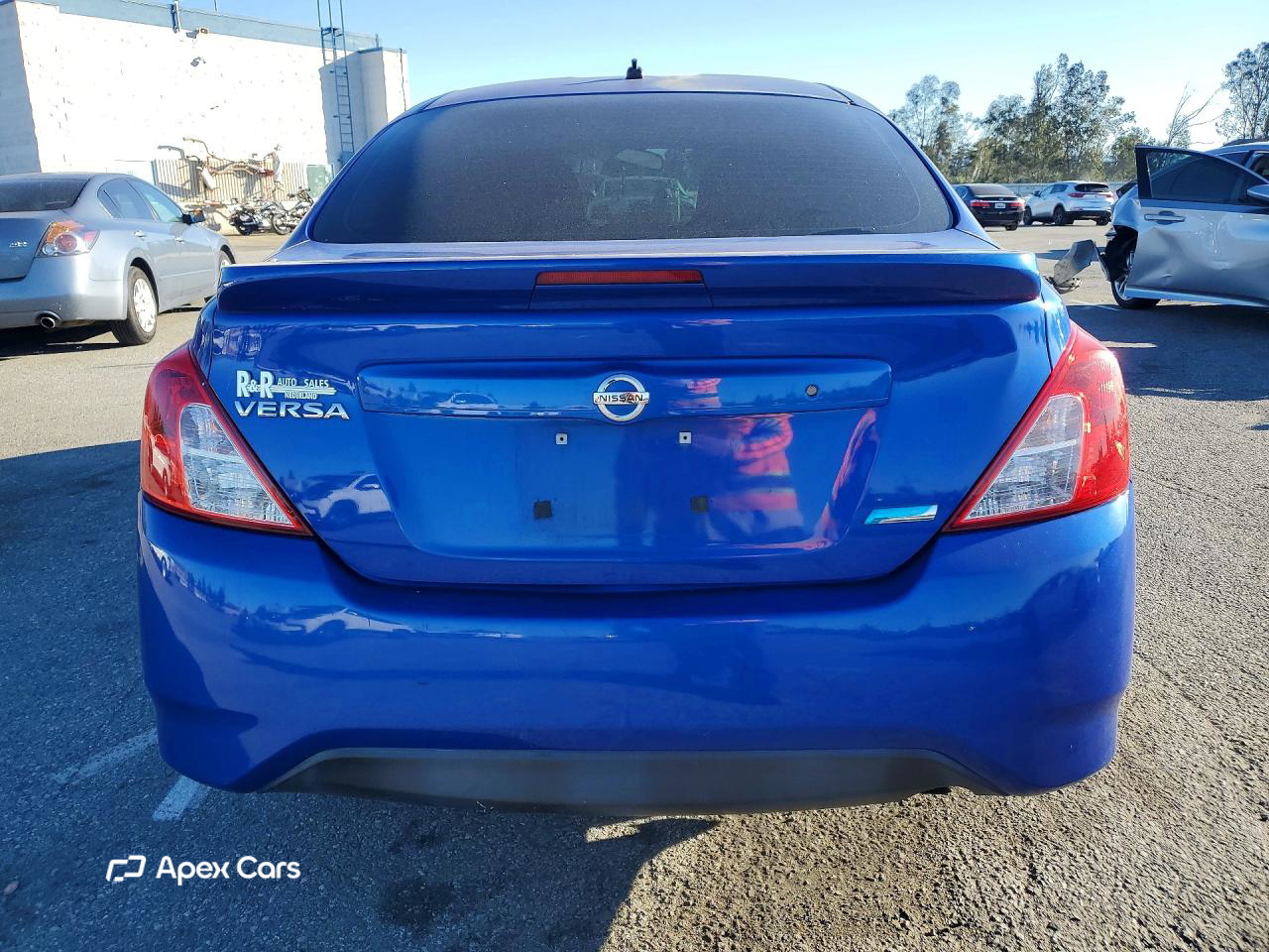 Nissan Versa 2016