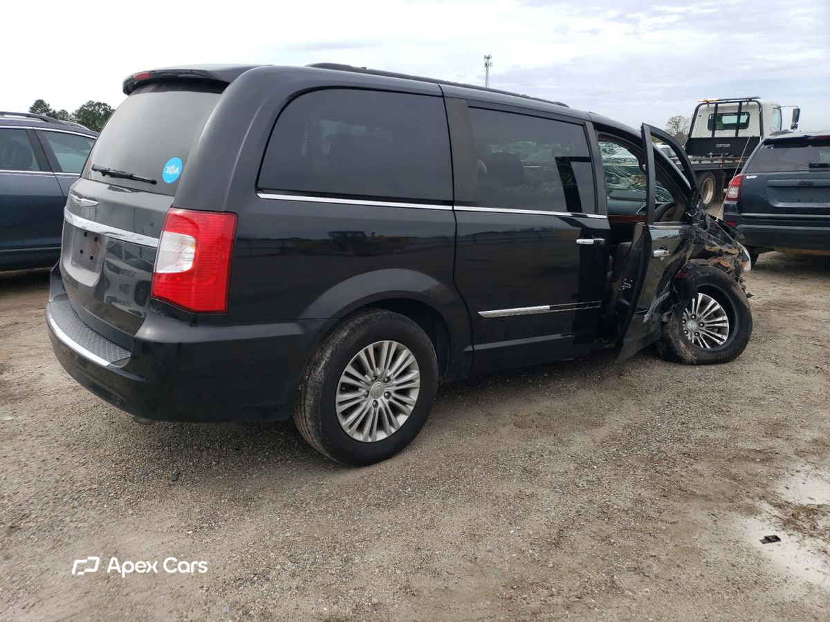 Chrysler Voyager 2015