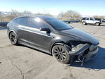Tesla Model X 2019