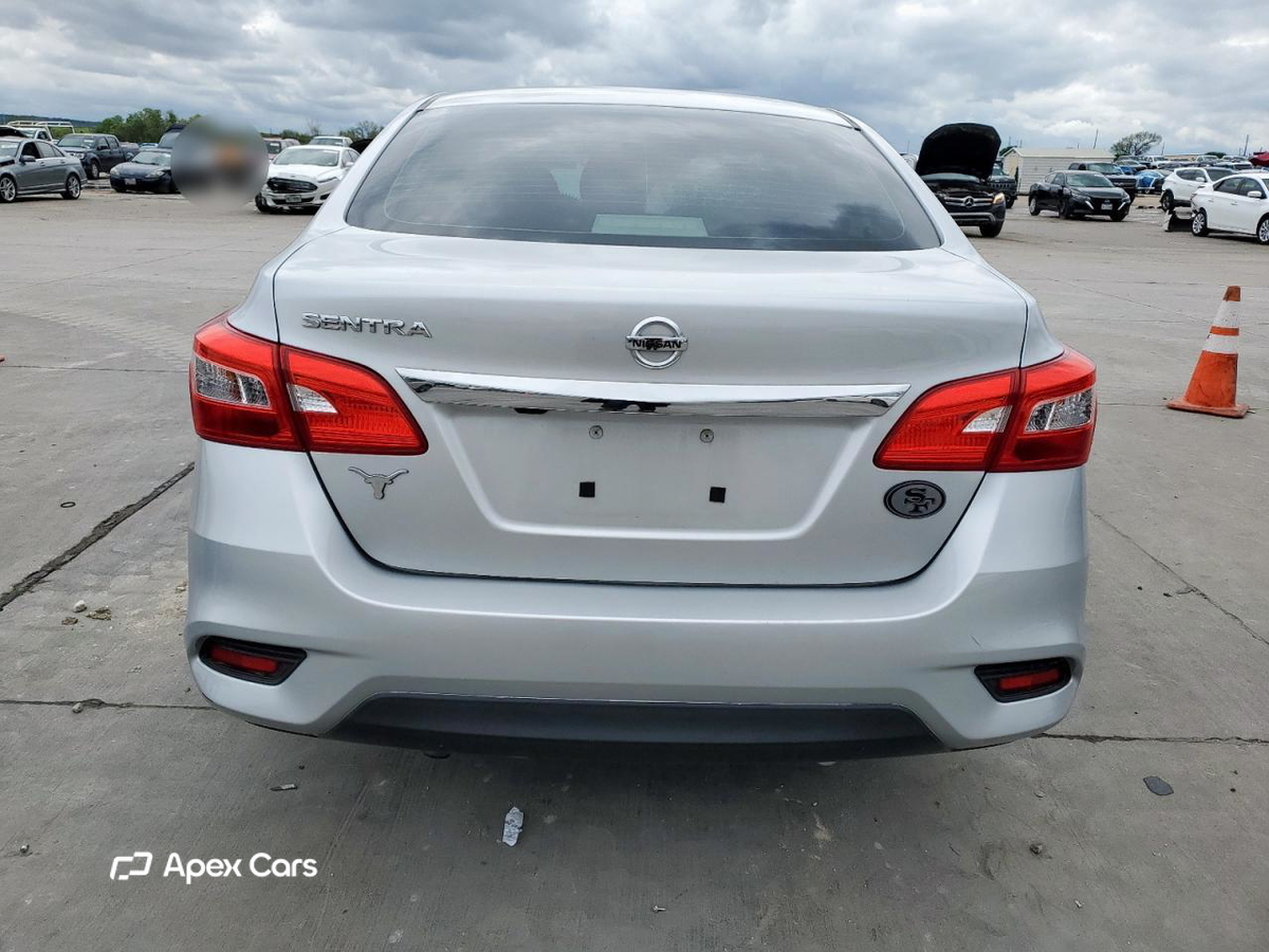 Nissan Sentra 2019