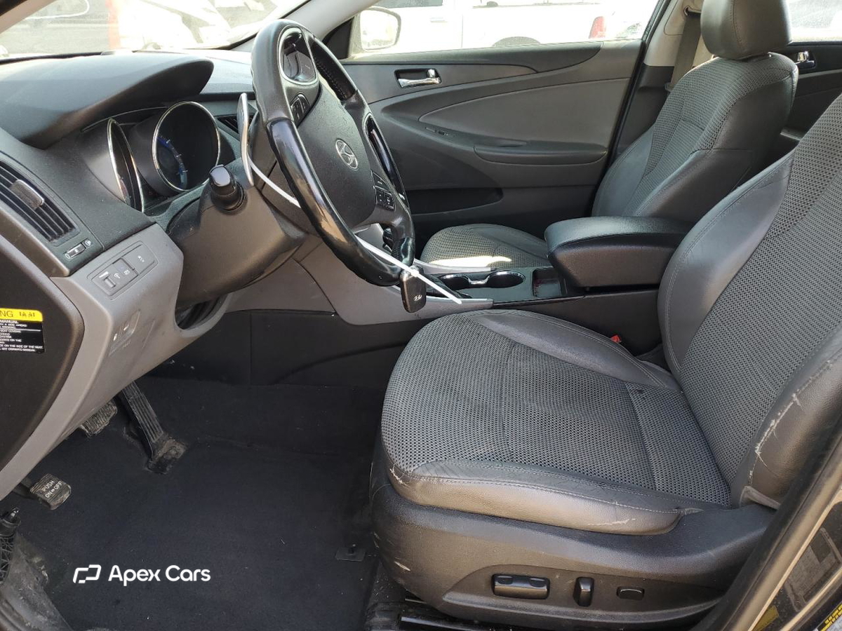 Hyundai Sonata 2012