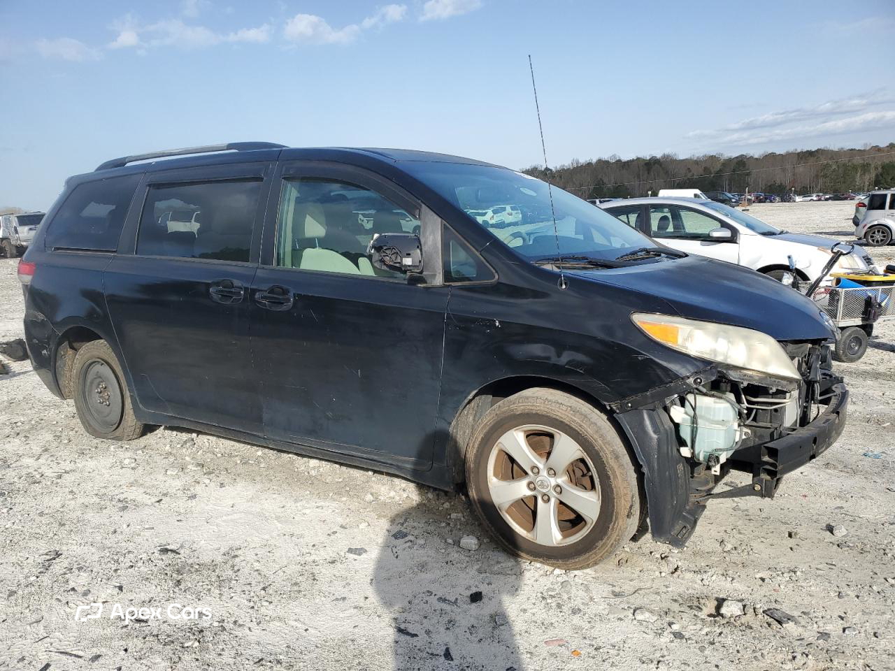Toyota Sienna 2011