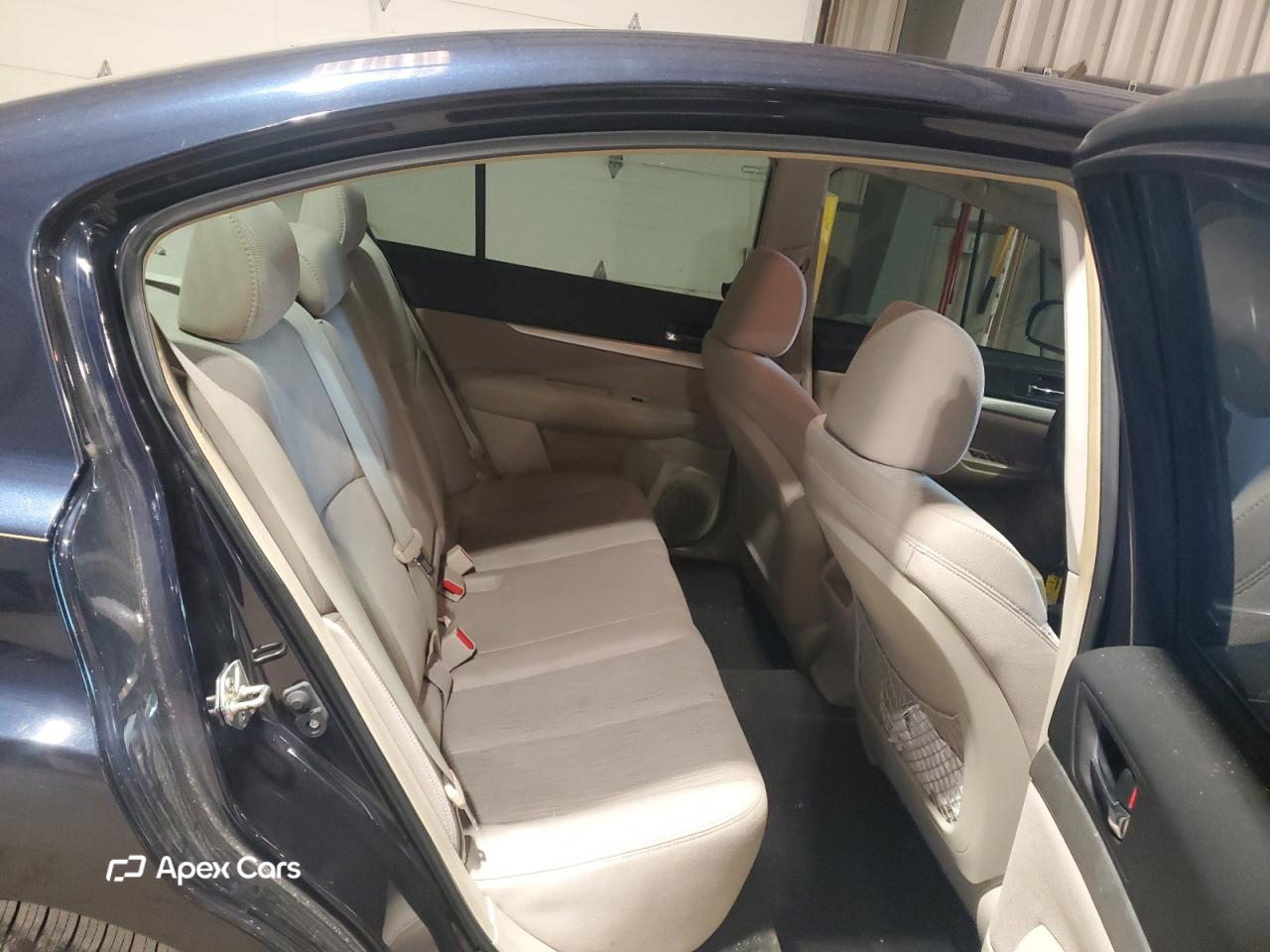 Subaru Legacy 2013