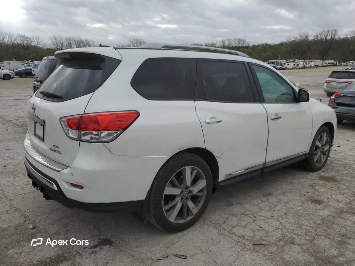 Nissan Pathfinder 2015