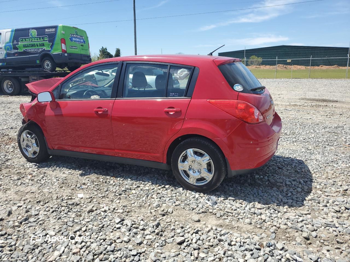 Nissan Versa 2011