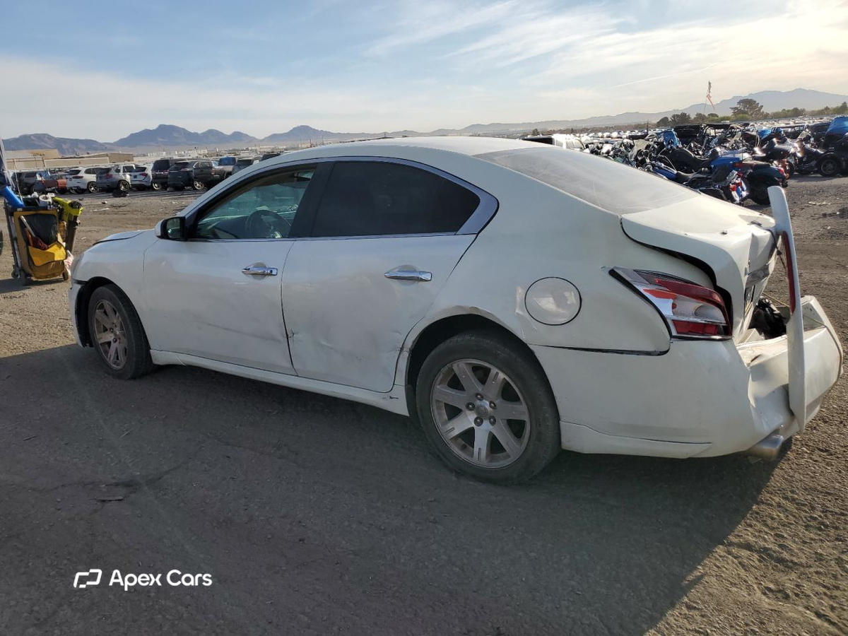 Nissan Maxima 2014
