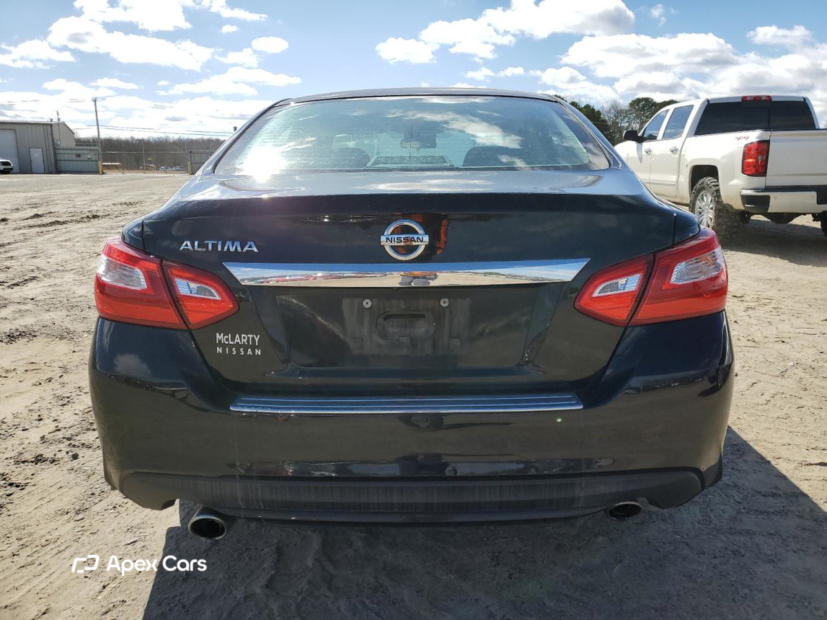Nissan Altima 2017