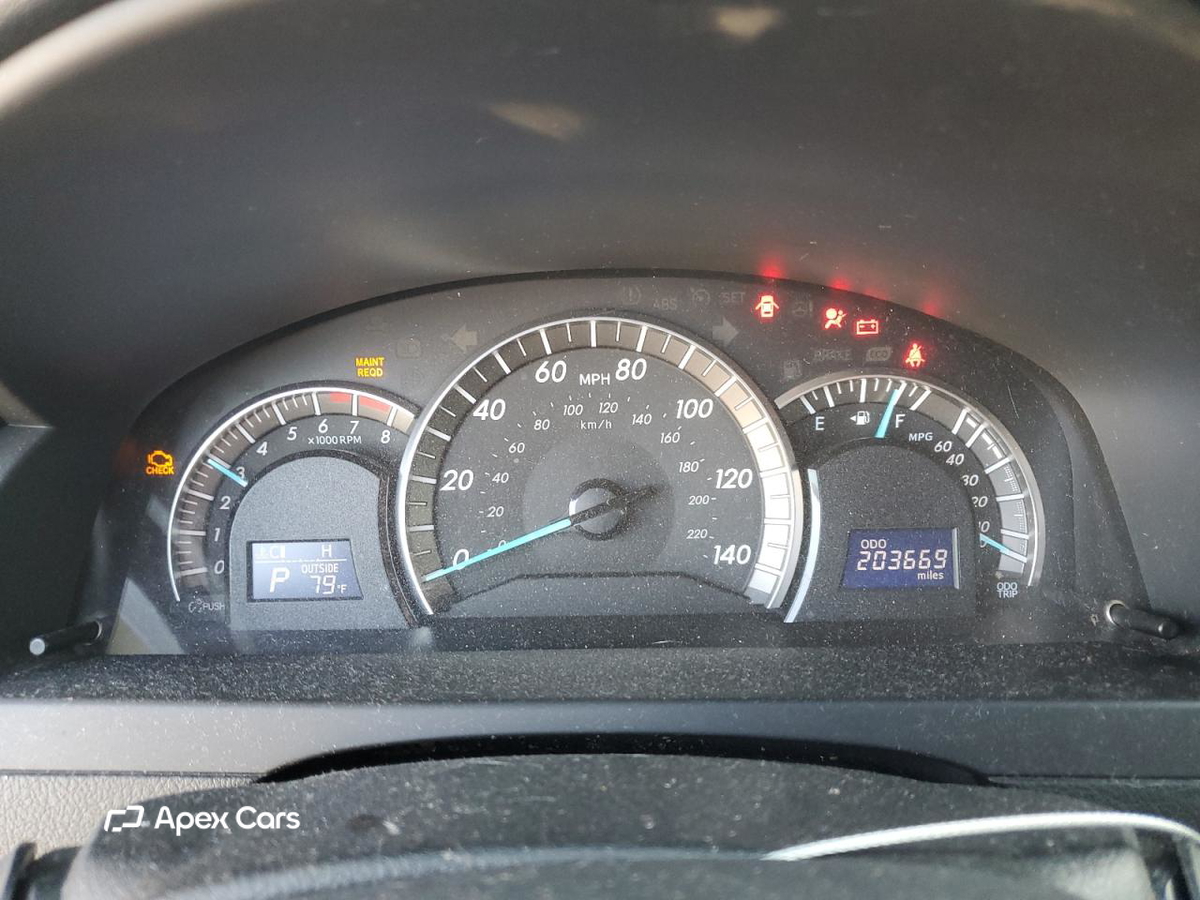 Toyota Camry 2012